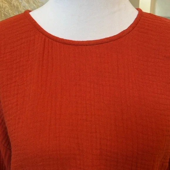 Madewell LightSpun Button Back Peplum Top Size XS - Picture 4 of 11